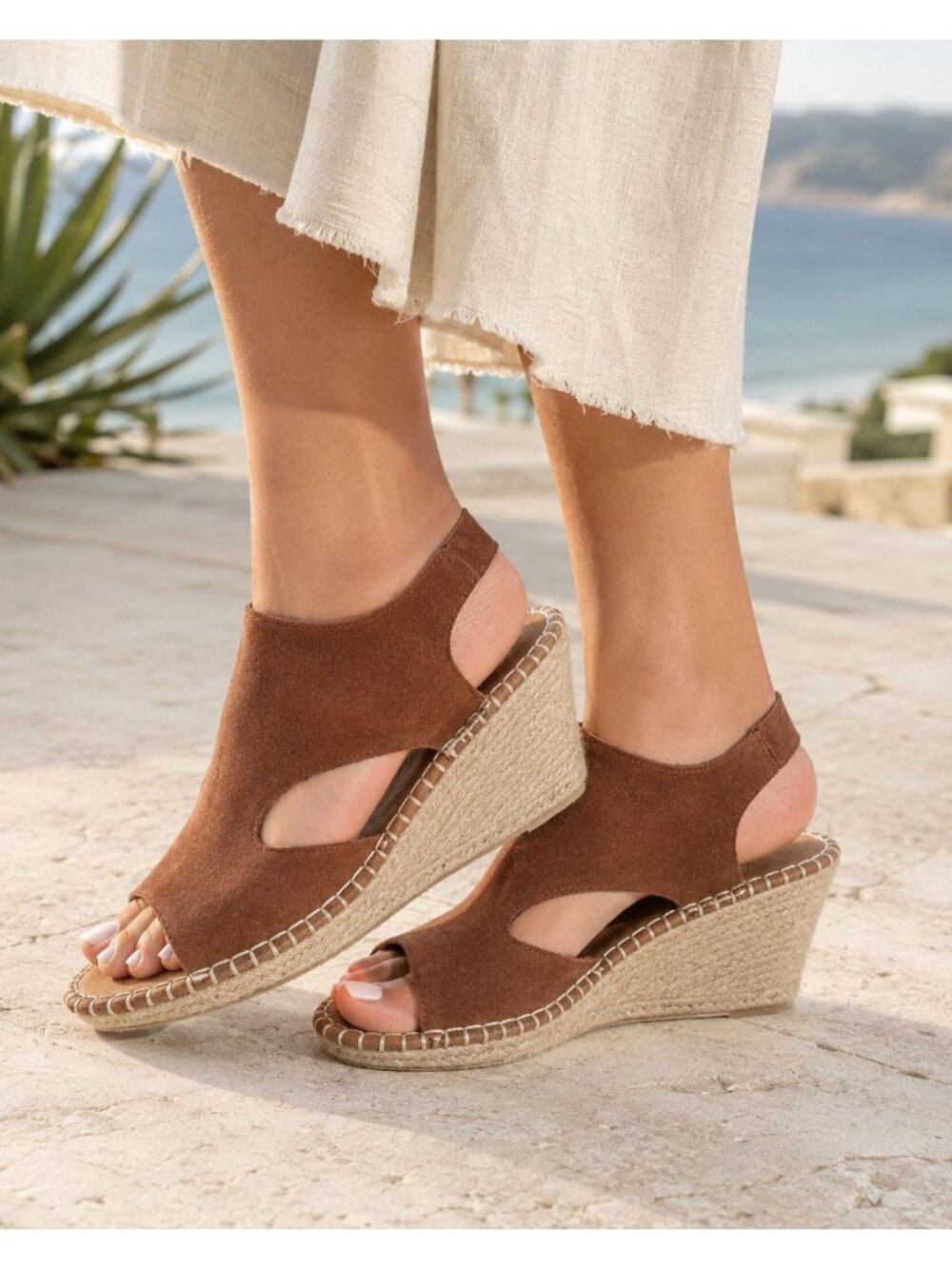 Gentle Souls Cody Brown Suede Espadrille Wedge Sandals Woven Platform Comfort 9.